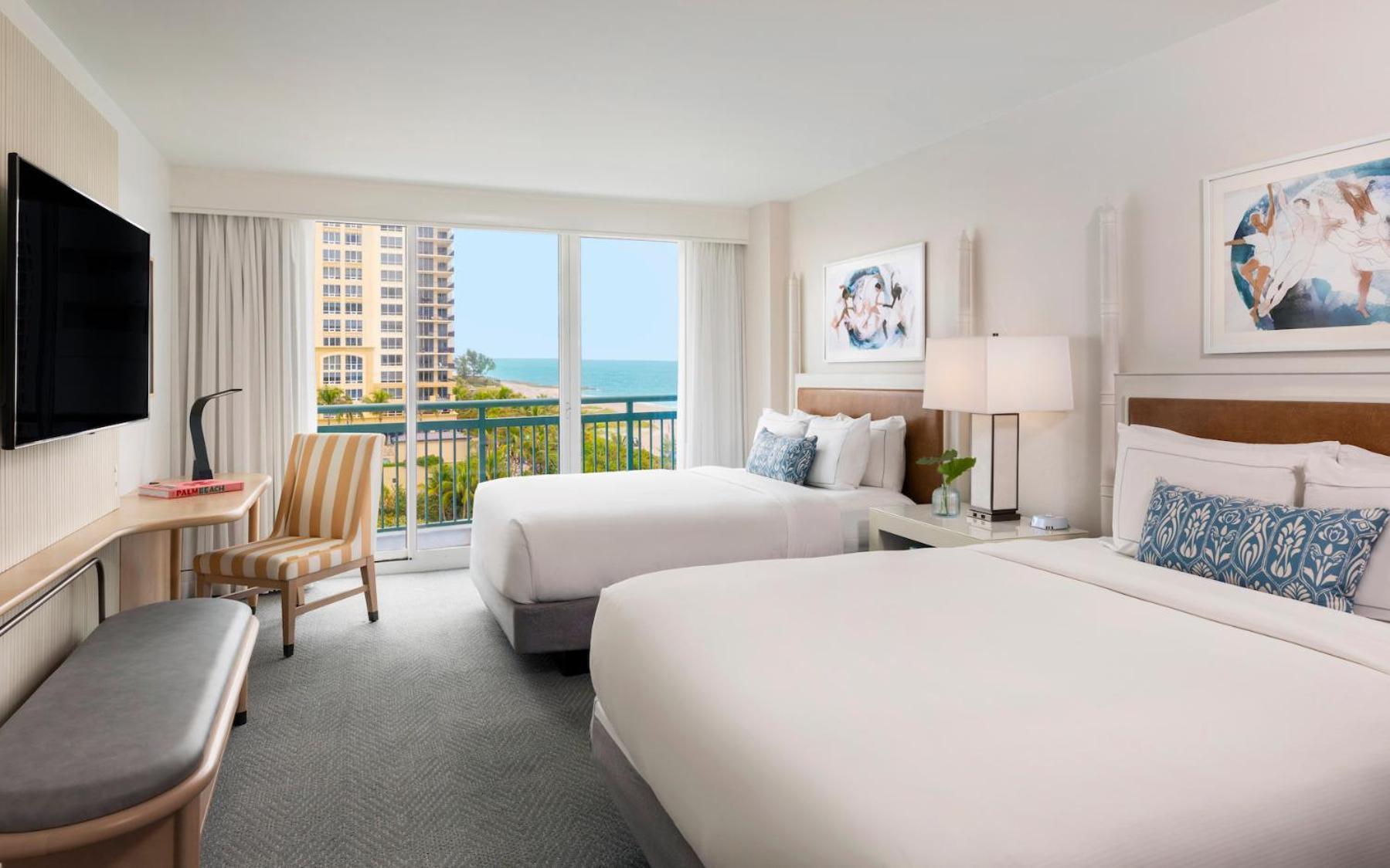 The Singer Oceanfront Resort, Curio Collection By Hilton Riviera Beach Bagian luar foto