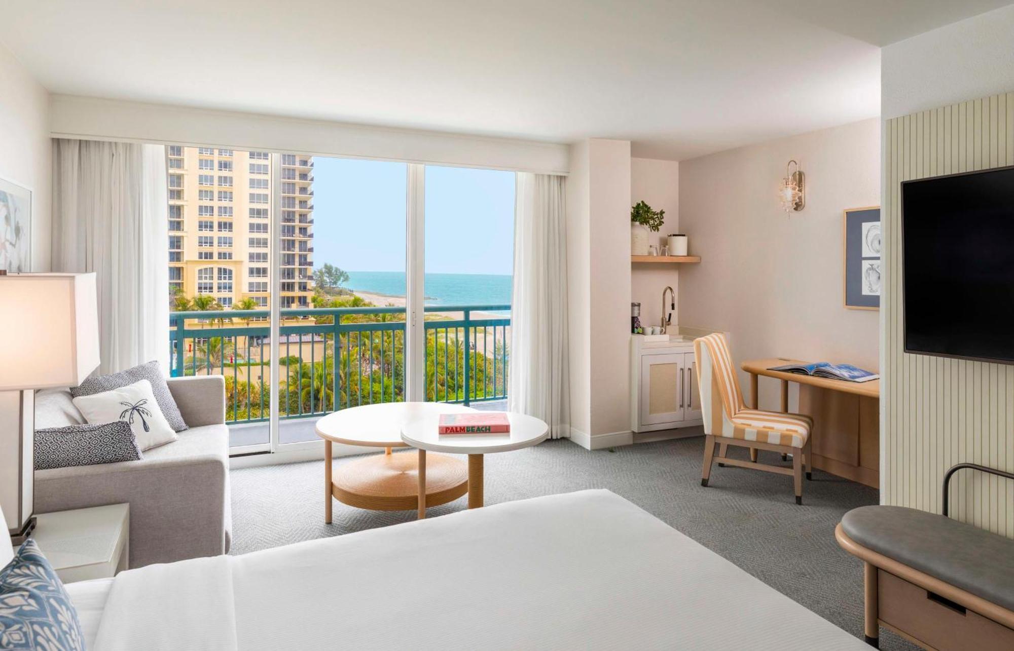 The Singer Oceanfront Resort, Curio Collection By Hilton Riviera Beach Bagian luar foto